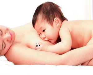 純母乳喂養不會致寶寶腦癱