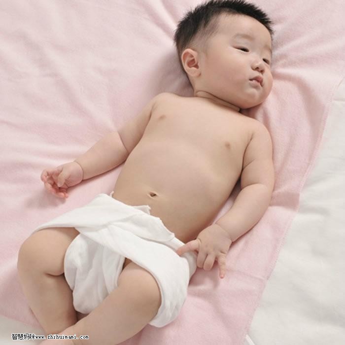 新生兒如何正確使用尿布