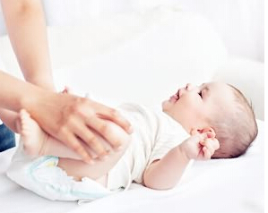 新生兒大便次數多少次正常？