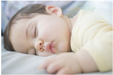 新生兒睡眠不好容易醒