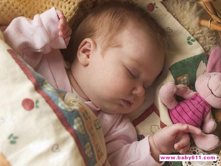 防范新生寶寶意外窒息小常識