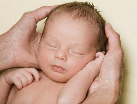 三方法判斷新生兒是否呼吸異常