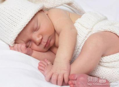 新生兒睡覺不踏實有這幾個原因