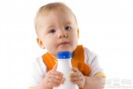 奶粉沖調過濃會傷寶寶健康
