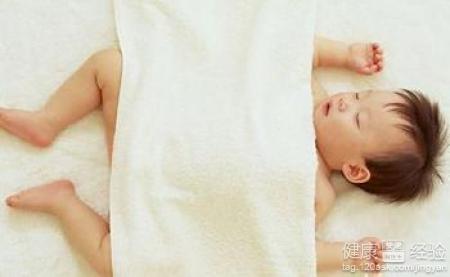 如何有效防止寶寶脹氣