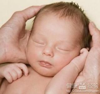 夏天如何護理新生兒