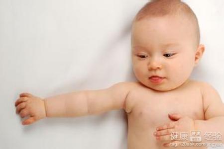 47天的嬰兒尿黃怎麼辦?