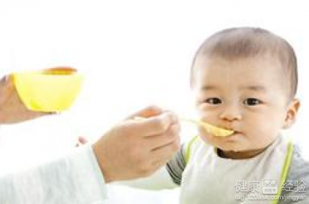 5個月嬰兒輔食吃什麼果泥和蔬菜泥