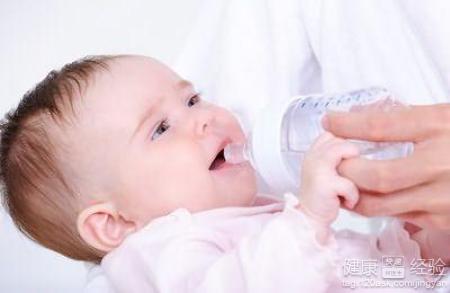 嬰兒不愛喝水怎麼辦
