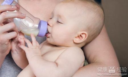 3天新生兒喝奶量是多少