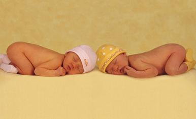 新生寶寶睡覺哪種姿勢好？